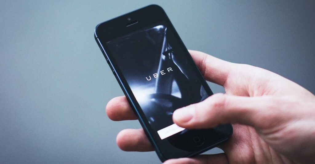 Uber, Uber beneficios, Uber ganancias, Uber tercer trimestre, ganancias de Uber, plataformas de movilidad, transporte privado,